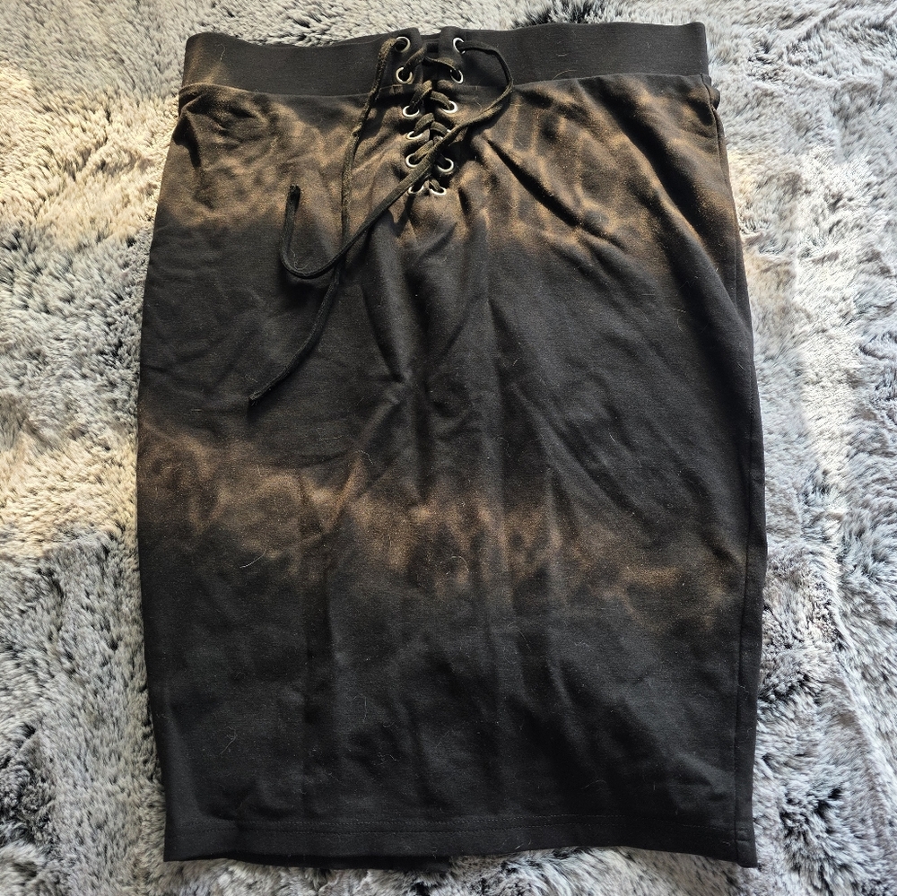 Torrid Solid Black Lace Up Ponte Skirt Size 1